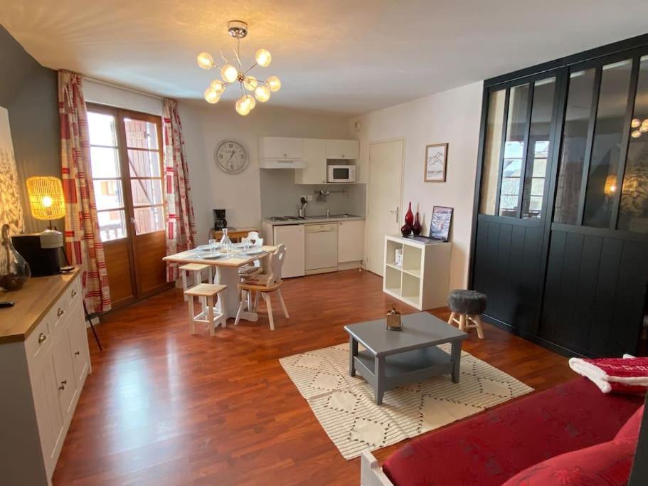 Vignec/Saint-Lary - T2 Cosy Avec Balcon & Piscine Apartment Bagian luar foto